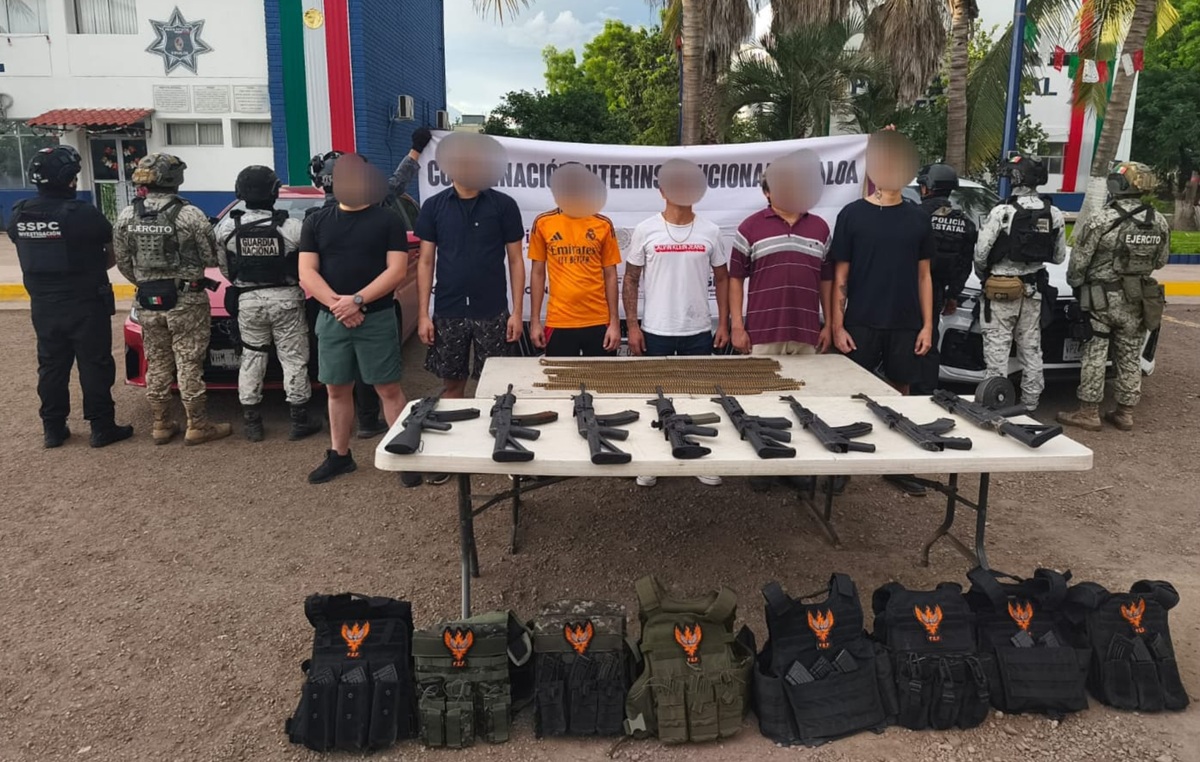 Detenidos en operativo en Altana Residencial, en Culiacán