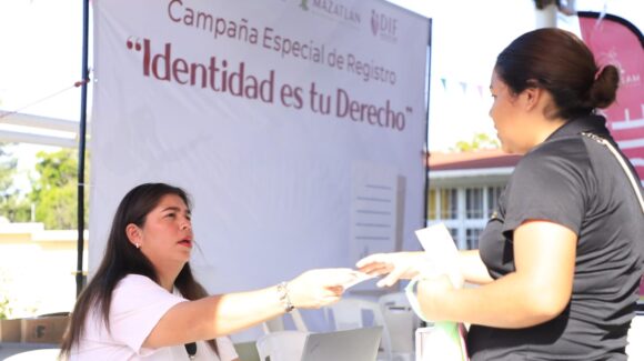 Lleva el Registro Civil a Pradera Dorada en Mazatlán la jornada “Identidad es tu Derecho”