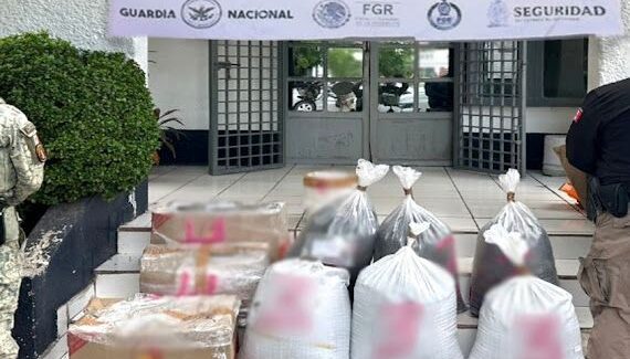 En el fraccionamiento Loma Linda de Guamúchil incautan droga, armas y un vehículo; todo con un valor de 57 mdp