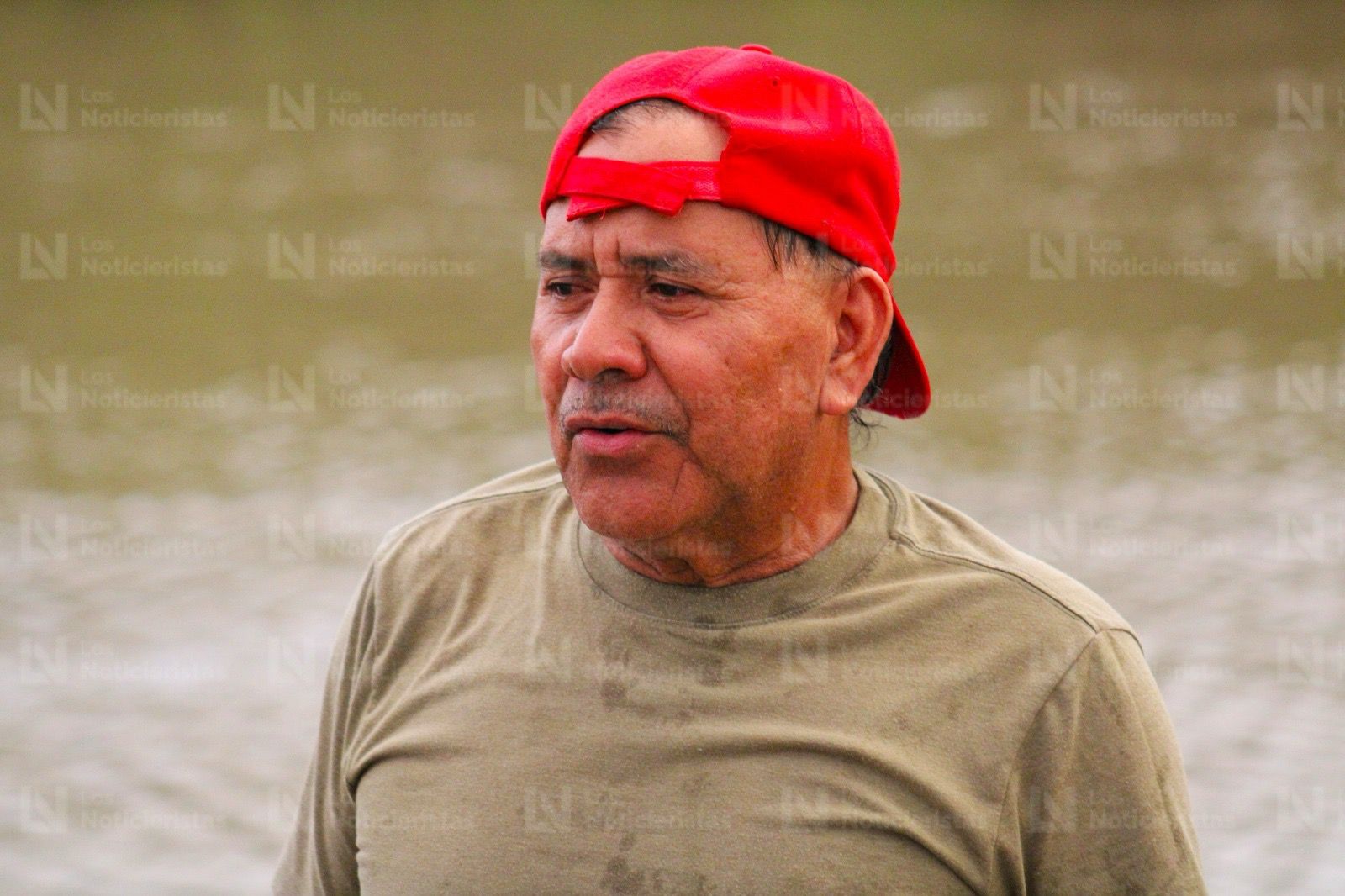 Eduardo Estrada Ramos, miembro de la Cooperativa Pesquera La Nueva Sinaloense, en Mazatlán