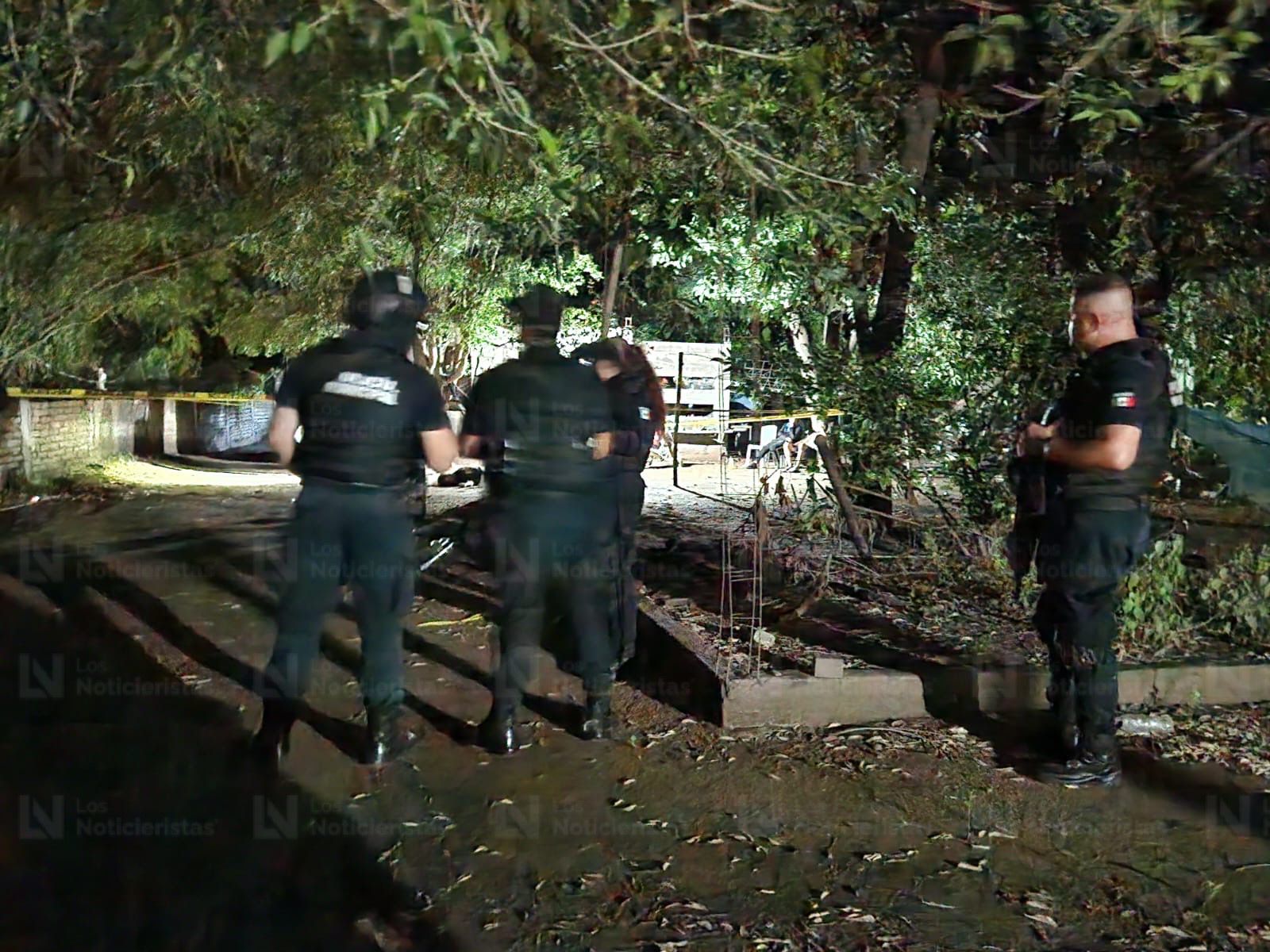 Fiscalía en lugar donde ejecutaron a un hombre en Bebelama, Navolato