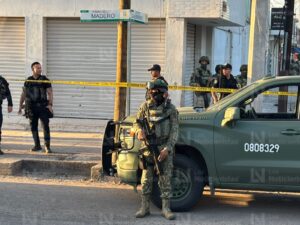 Militares en sitio de ejcución de un hombre en Culiacán, Sinaloa