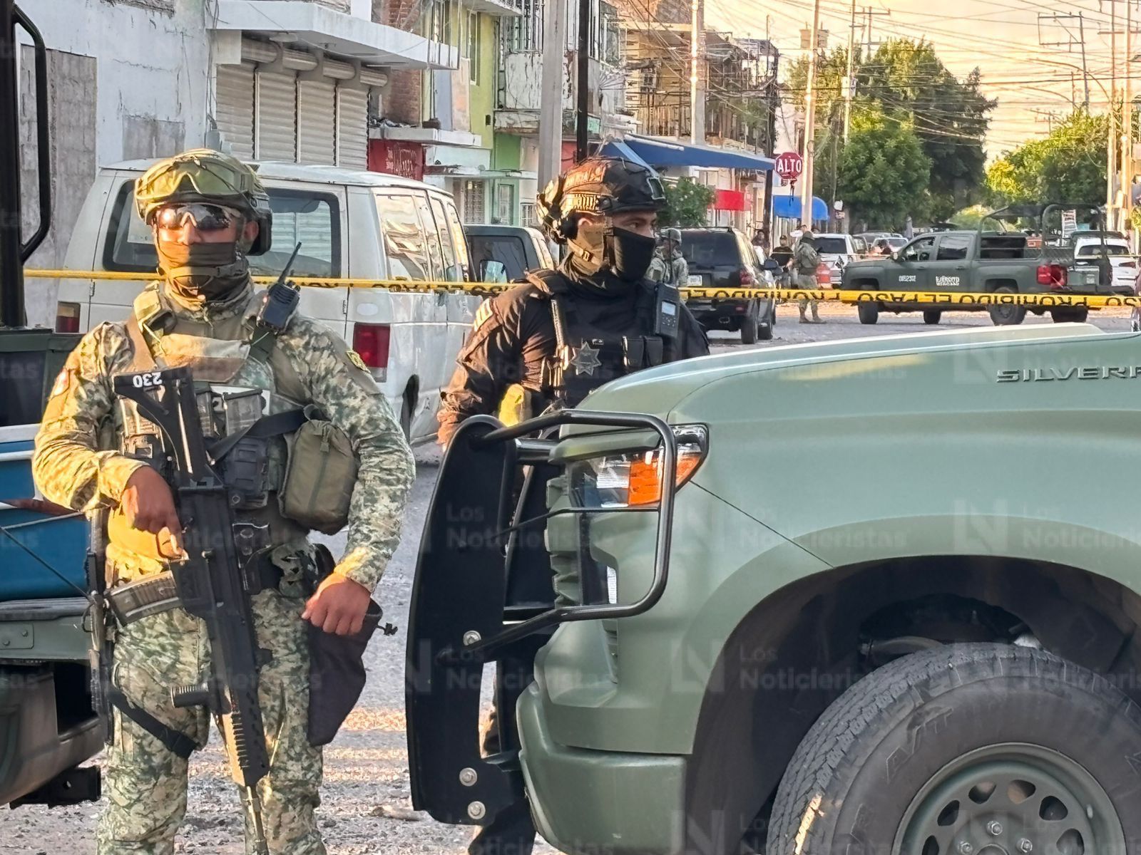 Militares en sitio de ejcución de un hombre en Culiacán, Sinaloa