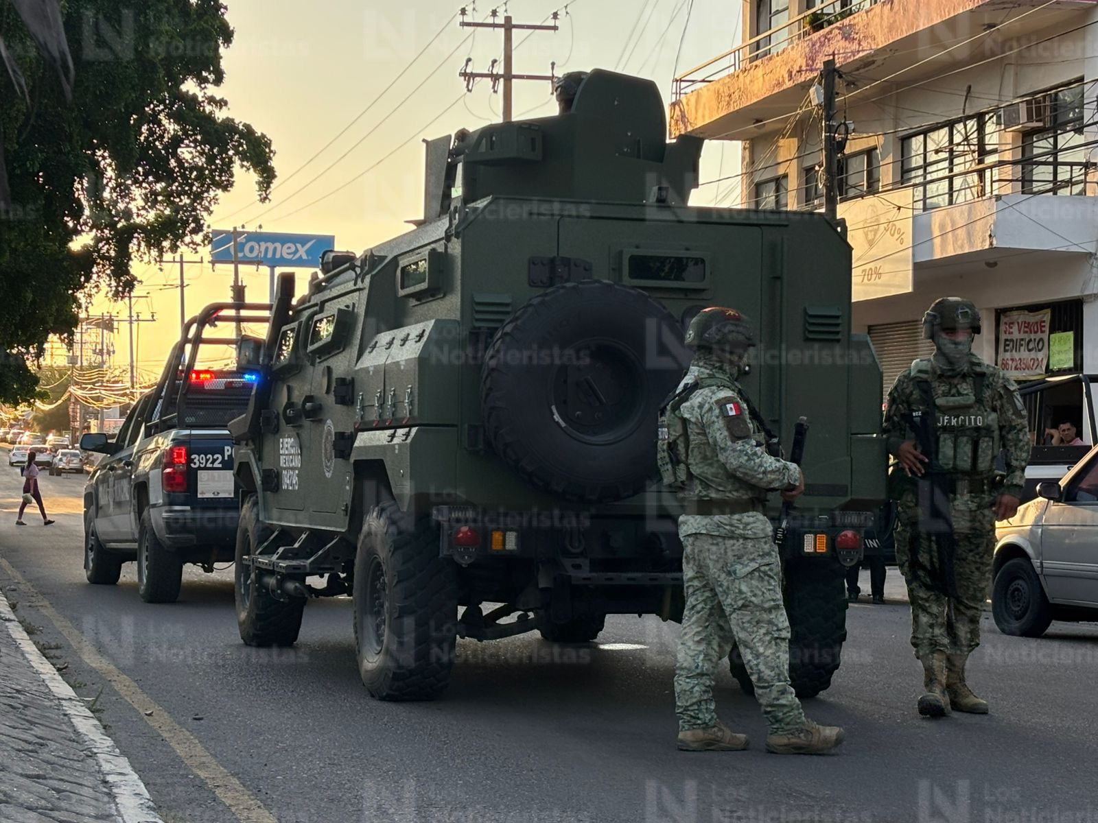 Militares en sitio de ejcución de un hombre en Culiacán, Sinaloa