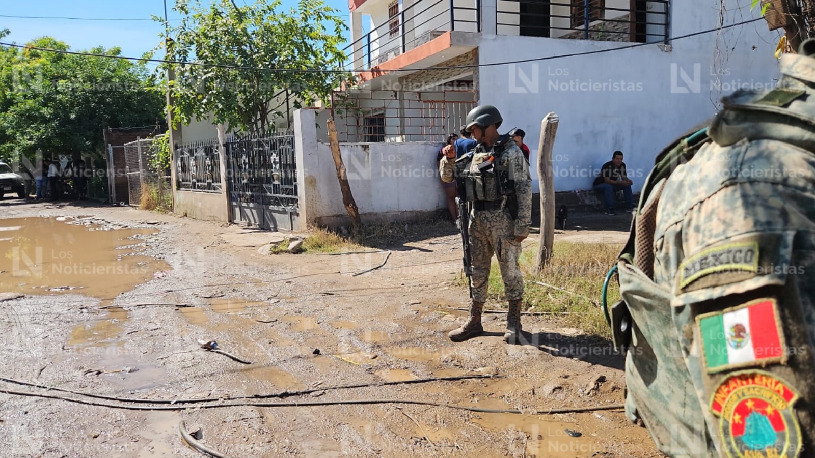 Militares en lugar de la ejecución de un hpmbre en Culiacán