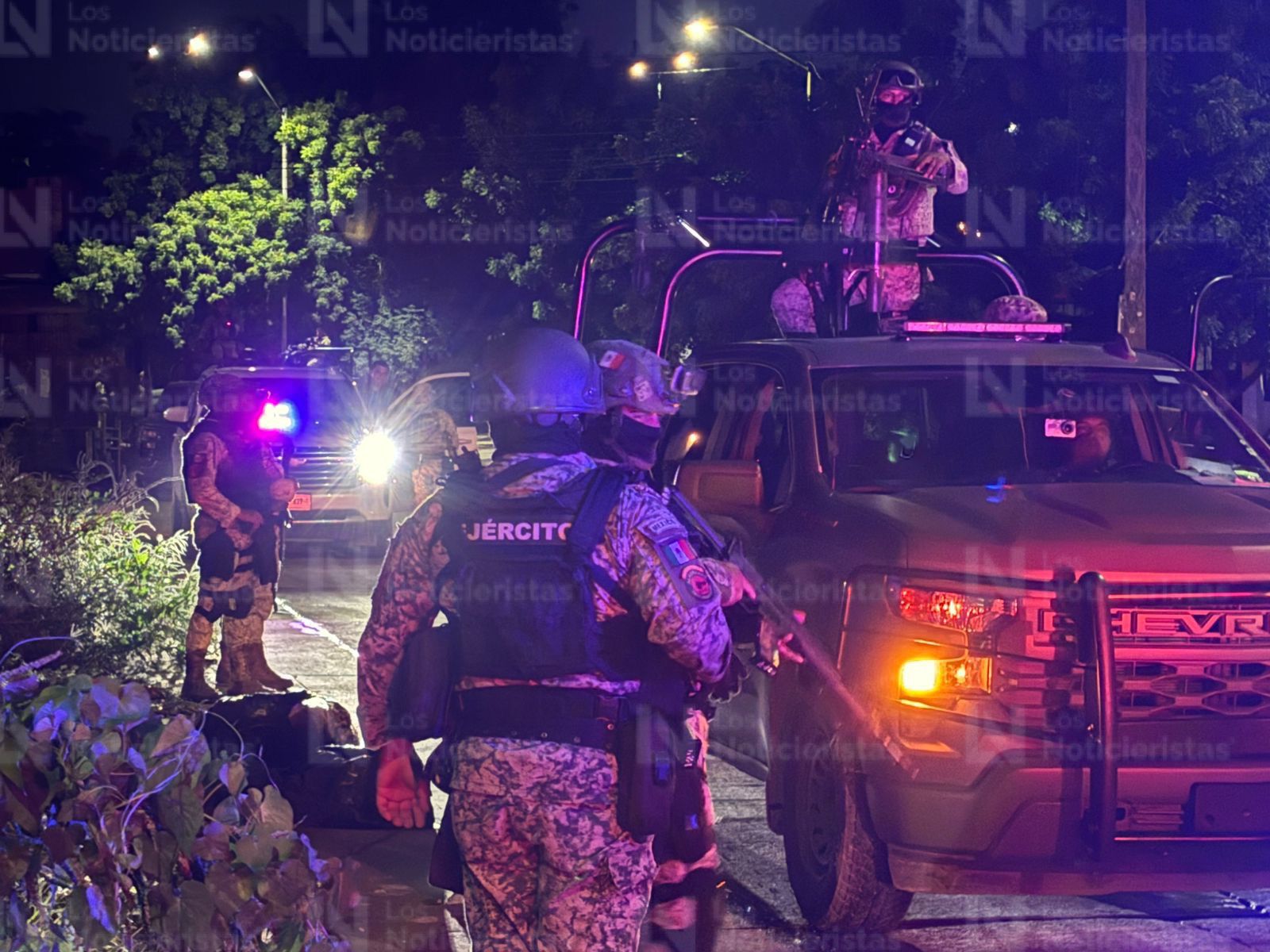 Ejecutan a policía municipal en Villa Bonita, en Culiacán.