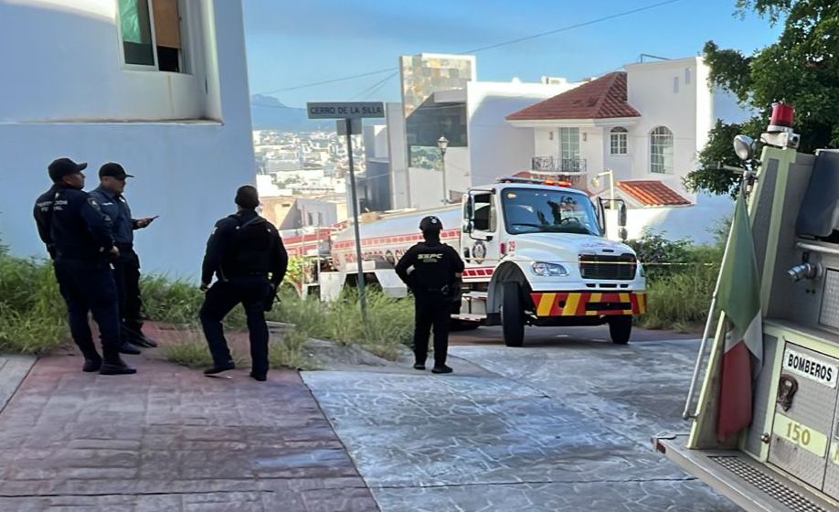 el incendio de la casa se aprecio a decenas de kilometros