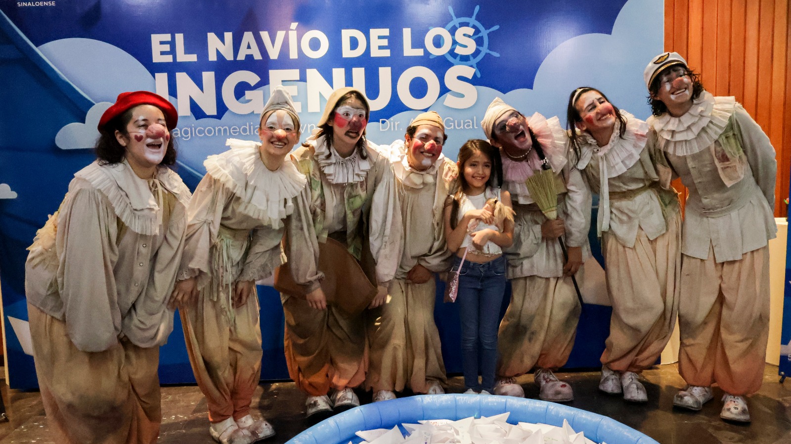 El navío de los ingenuos se presenta en Culiacán