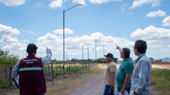 Avanza con paso firme electrificación en la sindicatura de Quilá, perteneciente a Culiacán, Sinaloa