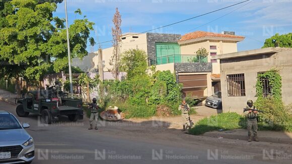 Grupo armado ‘revienta’ domicilio en la colonia Amado Nervo de Culiacán
