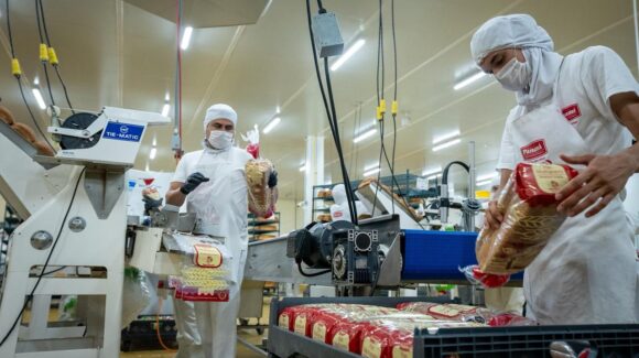 “Les reconozco su trabajo”: Rocha a empresarios y emprendedores; destaca crecimiento en empleo pese a inseguridad en Culiacán