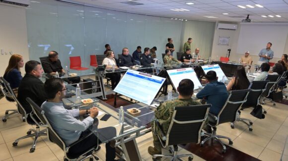 Destacan presencia de seguridad; empresarios de Altata, Navolato se reúnen con autoridades de gobierno
