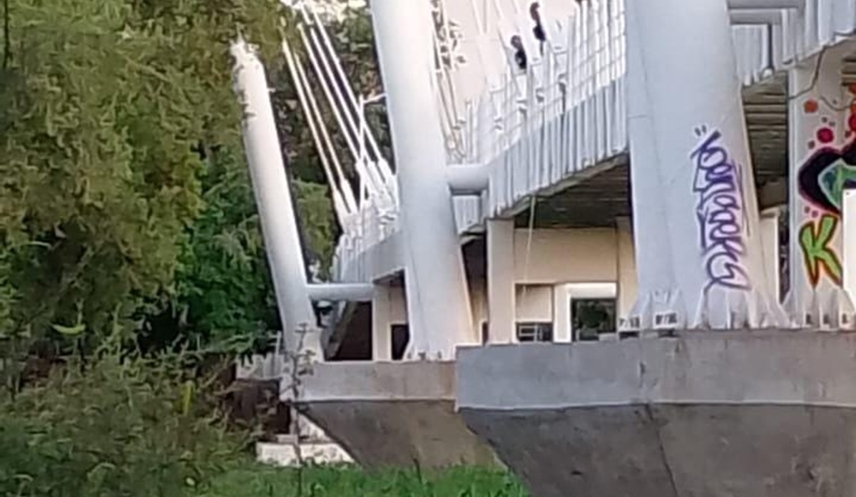 Encuentran a joven sin vida en puente blanco de Culiacán, Sinaloa