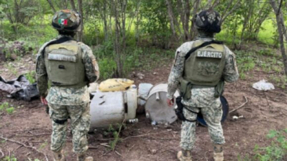 Militares destruyen cuatro áreas para la elaboración de drogas en Cosalá y Culiacán, Sinaloa