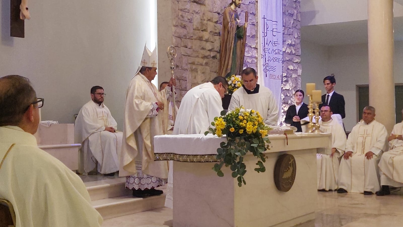 Entregan templo Santo NIño de la Salud en Los Mochis, Sinaloa