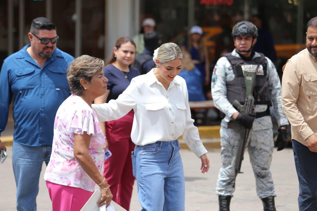 Estrella Palacios en recorridos de seguridad previo al Grito en Mazatlán, Sin.
