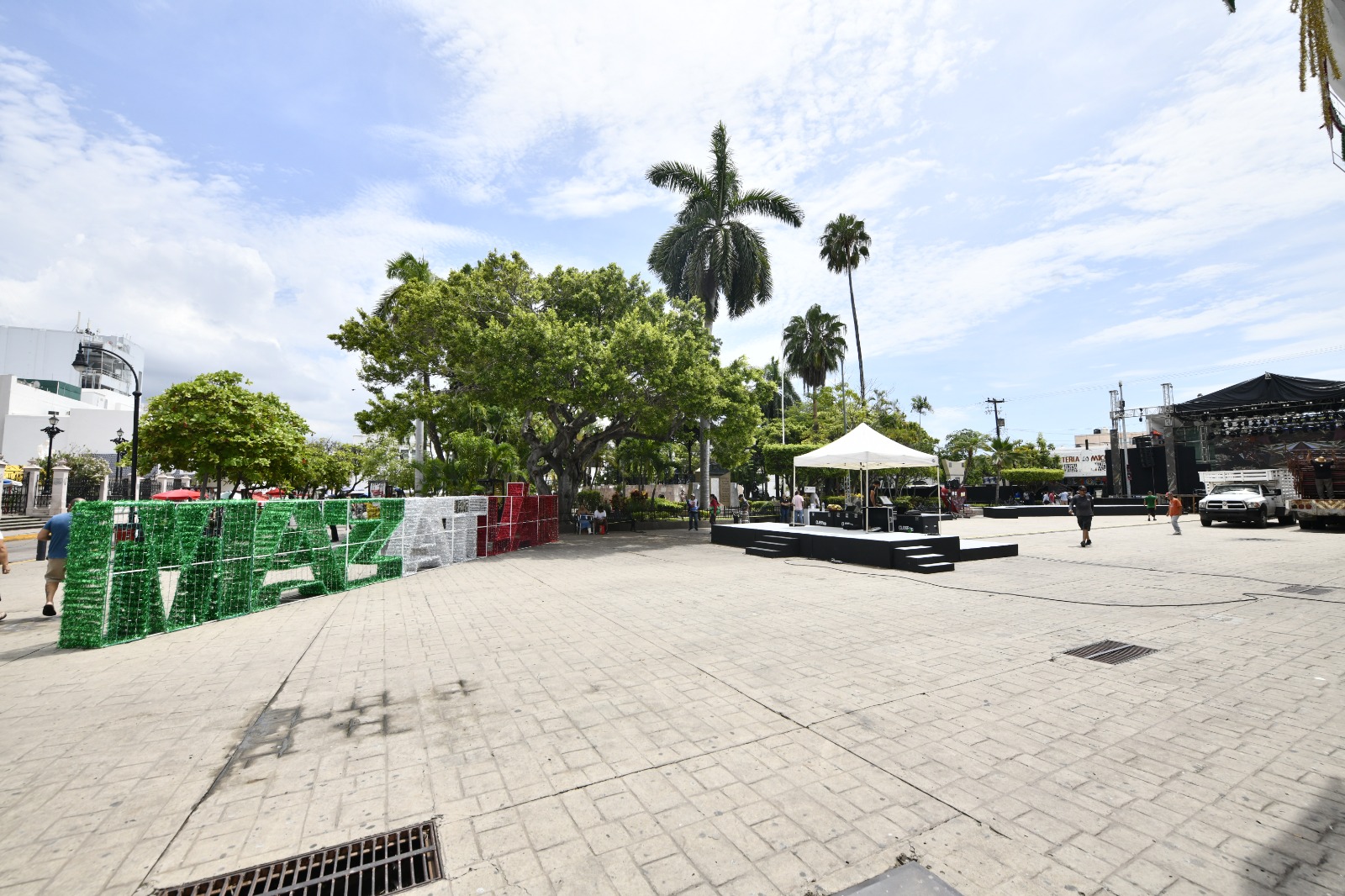 Autoridades realizan recorrido de seguridad en Mazatlán, Sinaloa, previo al Grito