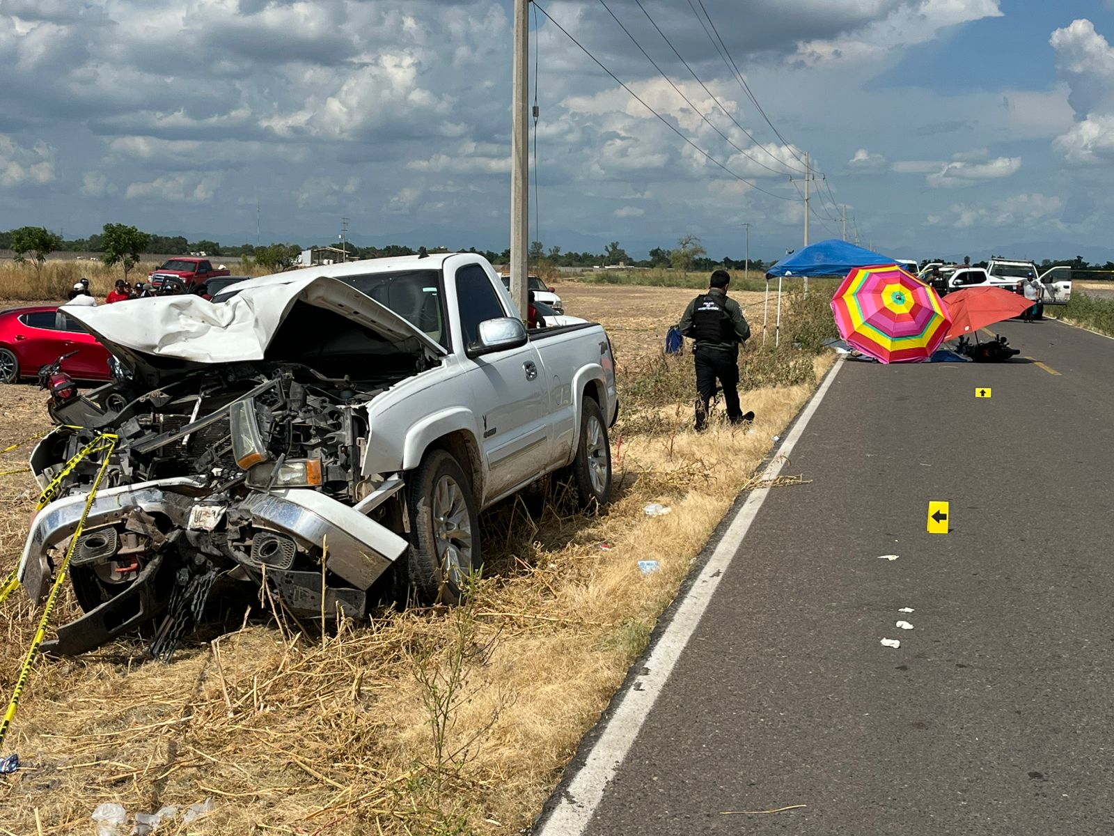 estudiantes fallecen en accidente de moto con camioneta en sinaloa municipio atoridades
