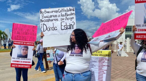 Desde Culiacán, Sinaloa, familiares de desaparecidos viajan a Mazatlán con peticiones para Claudia Sheinbaum