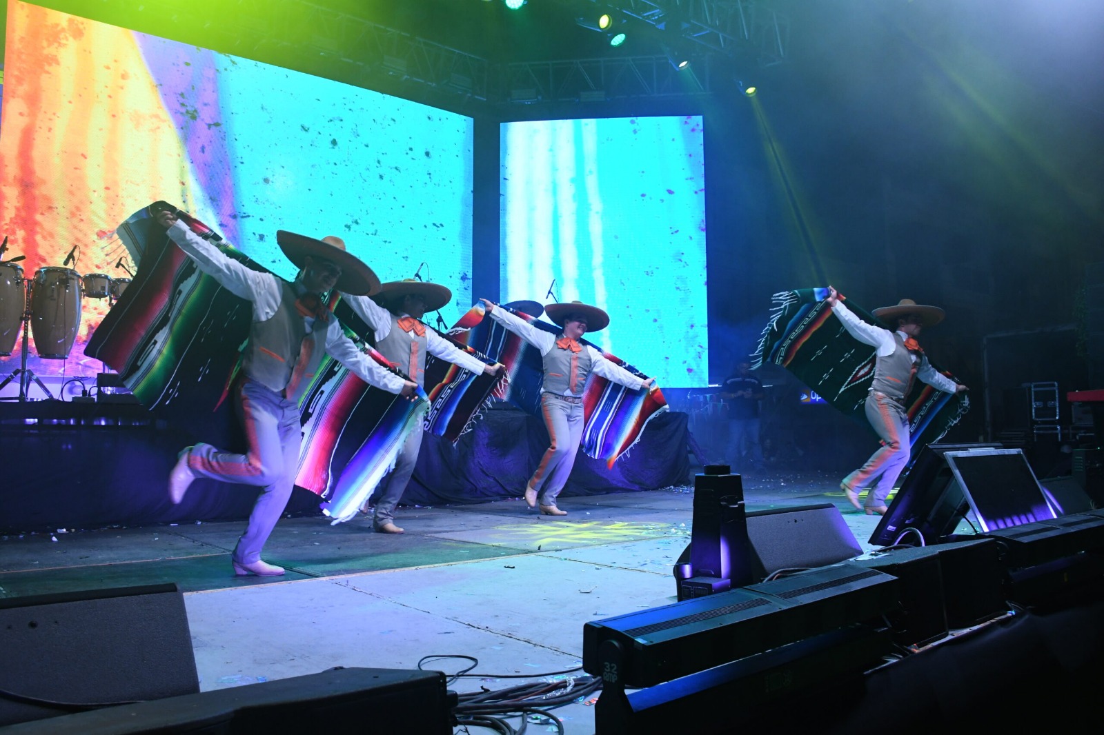 fiestas patrias en mazatlan sinaloa baile