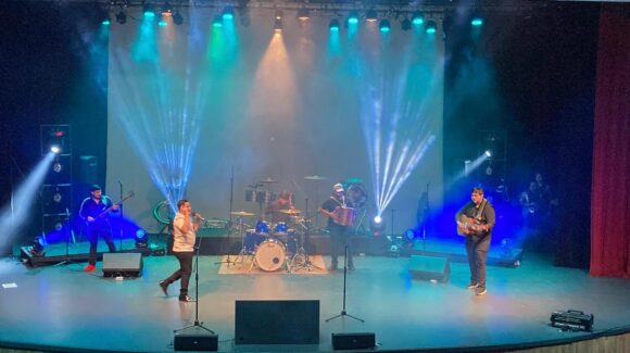 Joaquín Tostado y Ángel Delgado deleitan con su voz en el Filant-Fest, un concierto a favor de la JAP Sinaloa