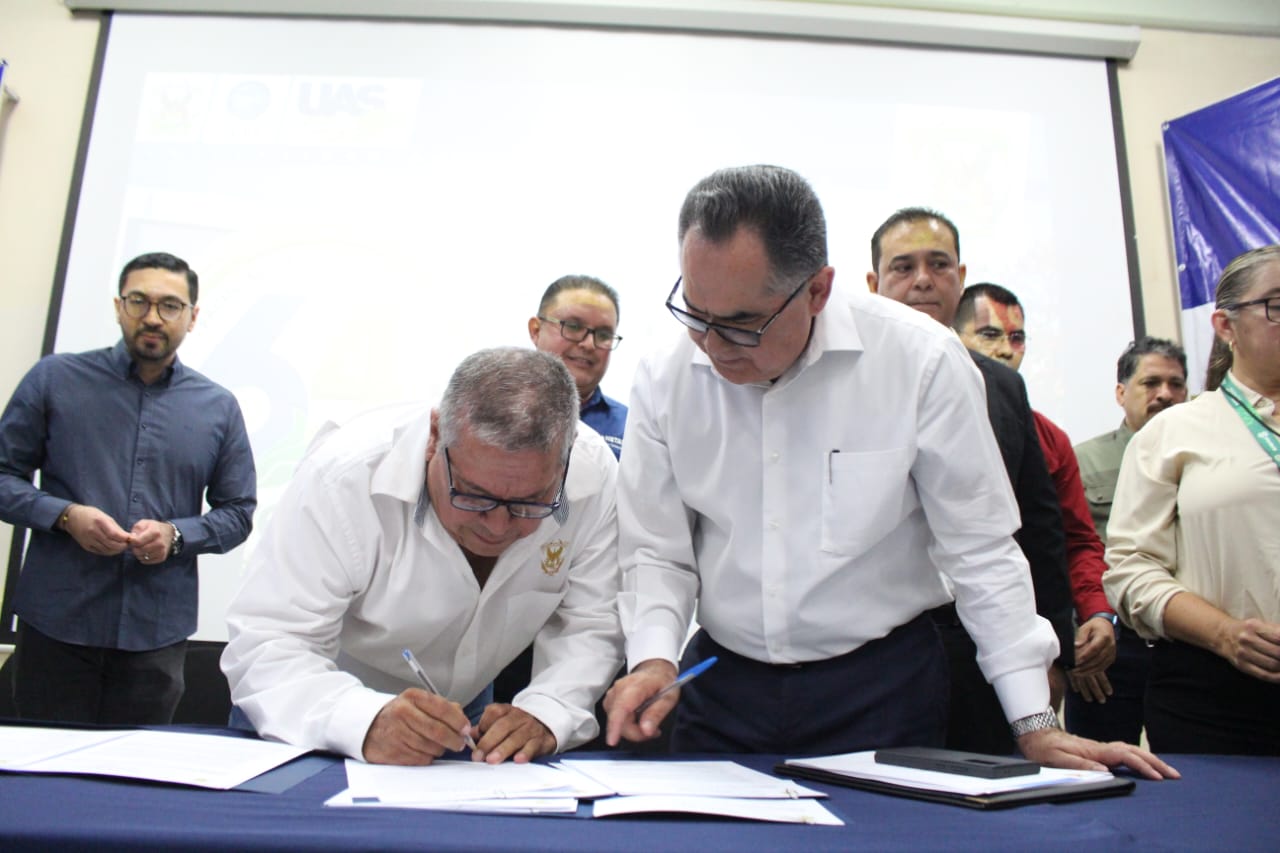 Firman convenio en UAS