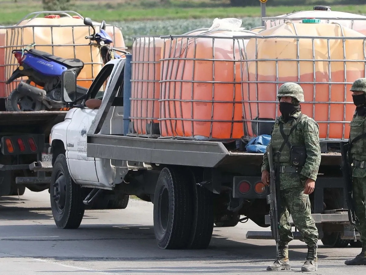 Gasolina decomisada por autoridades