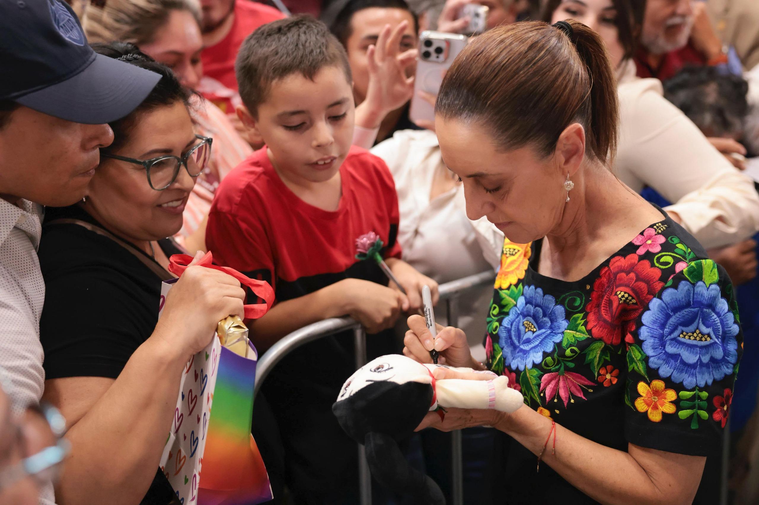 Claudia Sheinbaum rinde su Informe en Mexicali, Baja California