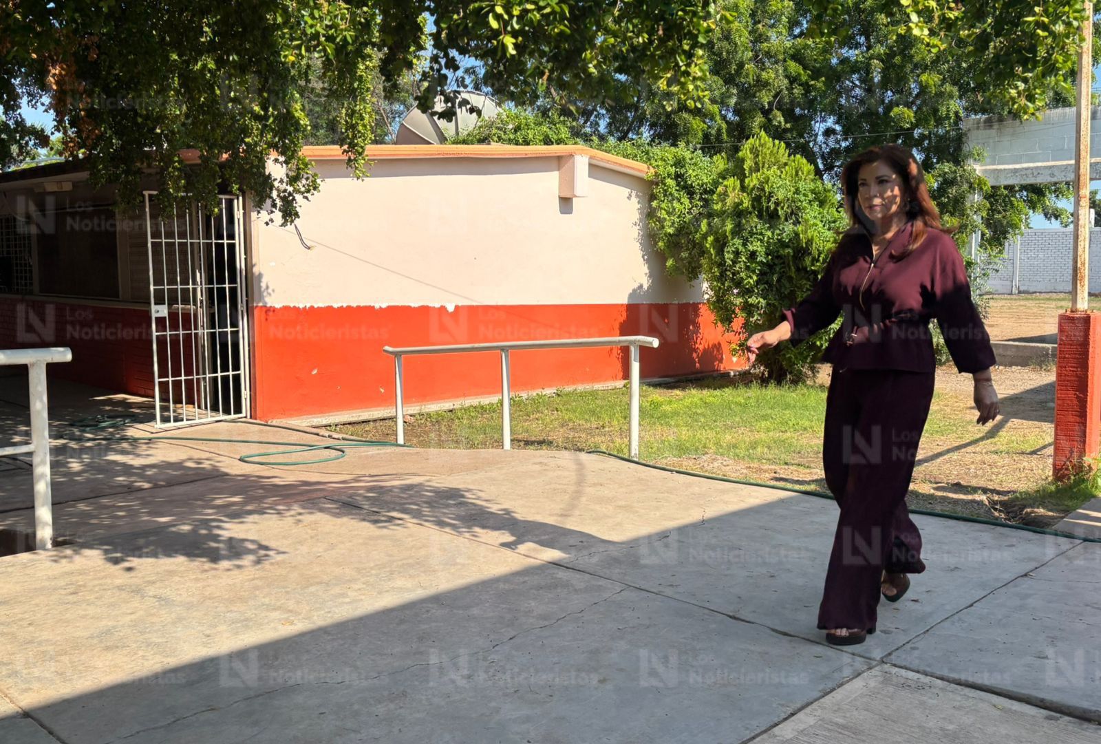 gloria himelda felix niebla en escuela vandalizada en culiacan sepyc