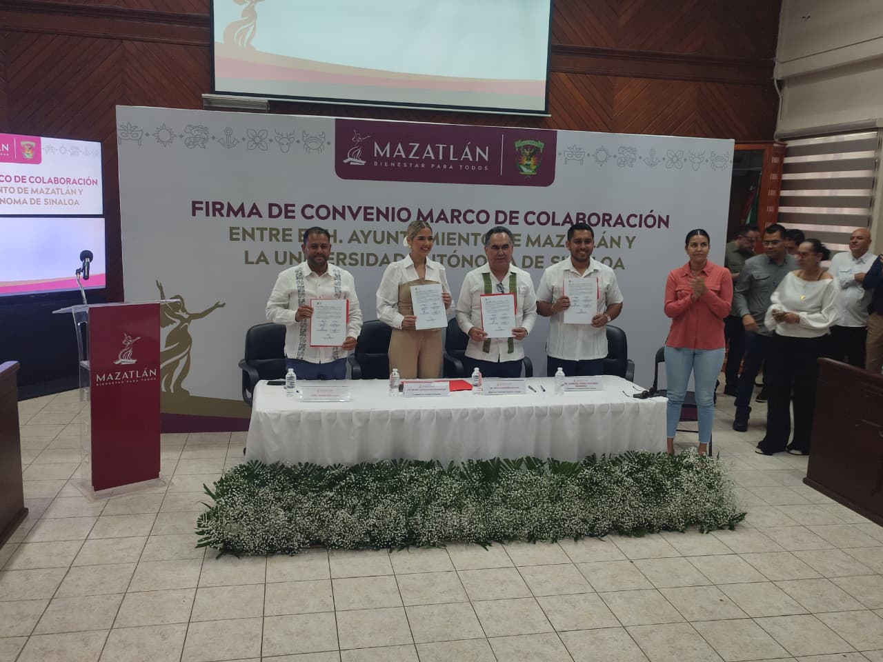 Gobierno de Mazatlán y la UAS firman convenio