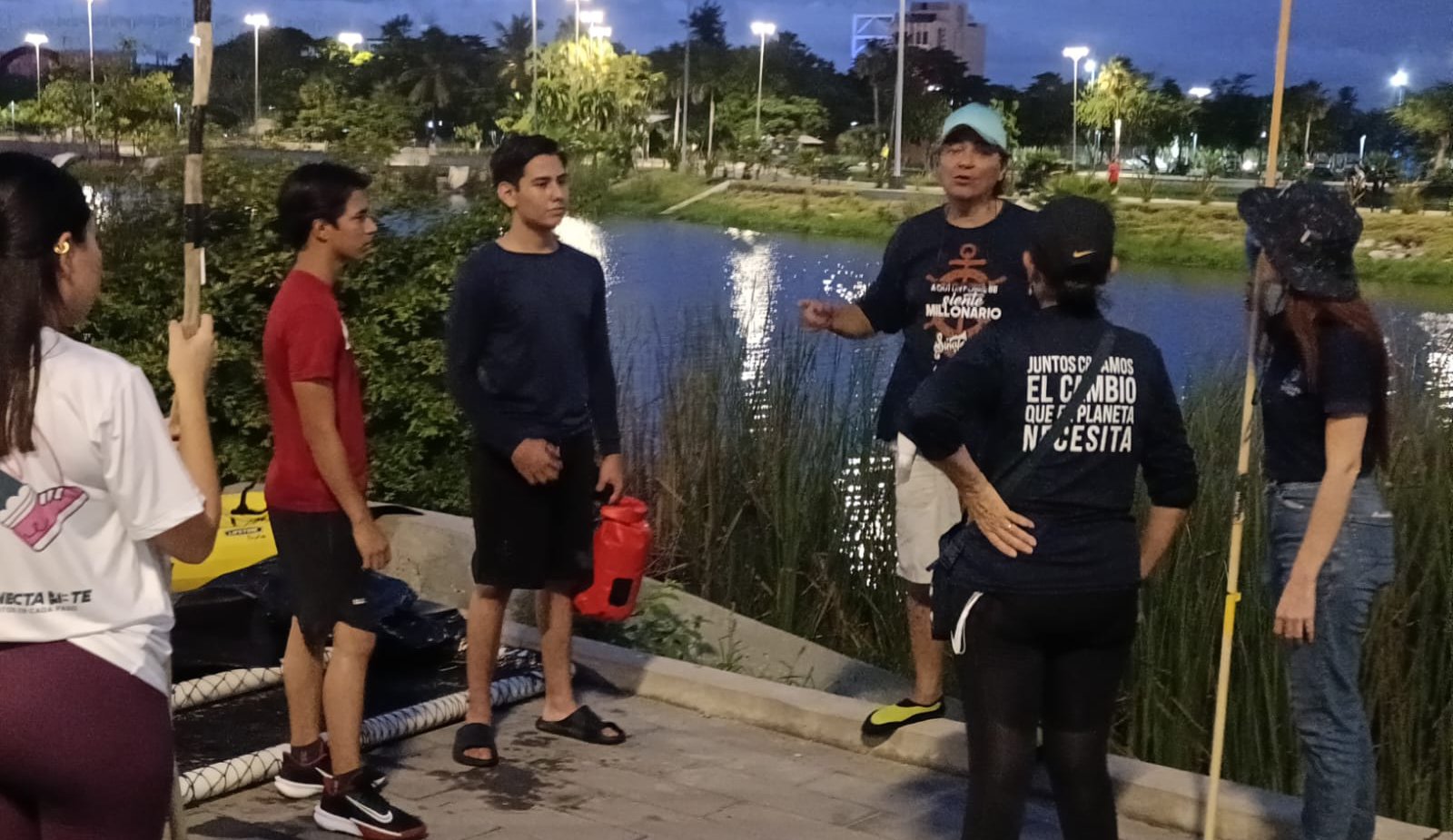 gran acuario y ciudadanos limpian la laguna el camaron de mazatlan organizan
