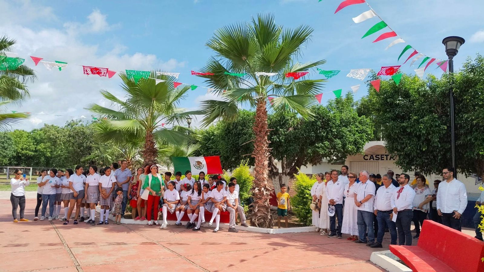 Celebración del Grito de Independencia en Escuinapa, Sinaloa