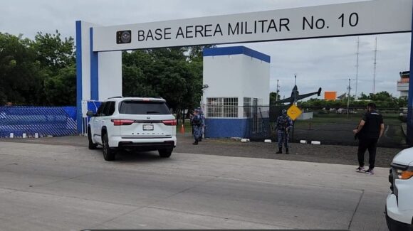 Por cuarta ocasión, se reúne Harfuch y gabinete de seguridad federal con Rocha en Culiacán