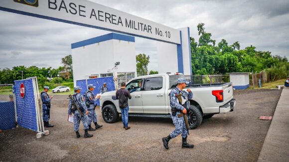 Gabinete federal de seguridad se reúne con empresarios este miércoles en Culiacán: Vocería