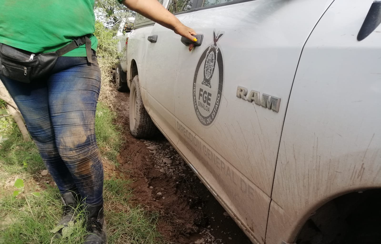hombre sin vida en el fuerte
