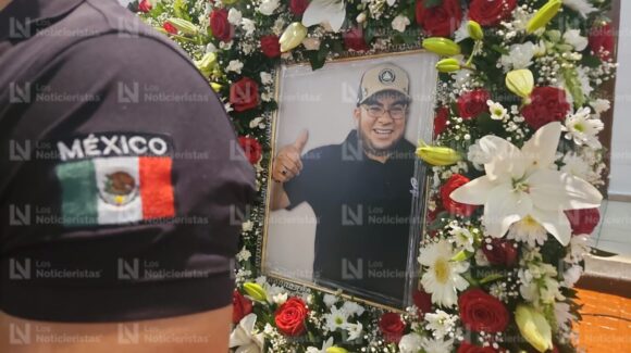 Rinden homenaje de cuerpo presente a Ramoncito, de Protección Civil en Navolato