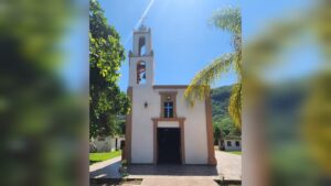 Iglesia de la Santa Cruz, en Badiraguato, Sinaloa