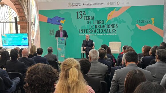 Diplomacia que se lee: inauguran la 13ª Feria del Libro de Relaciones Exteriores en CDMX