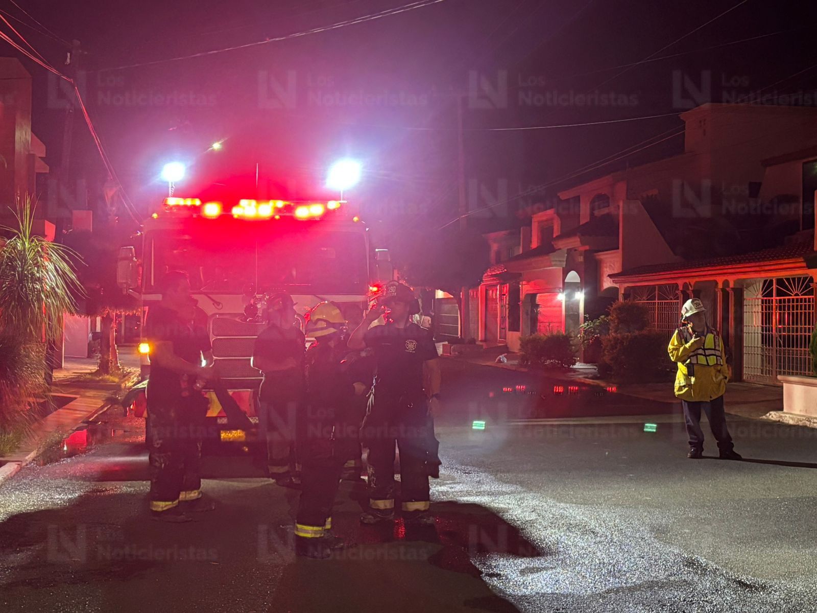 Bomberos sofocan incendio en centro de rehabilitación en Las Quintas, Culiacán