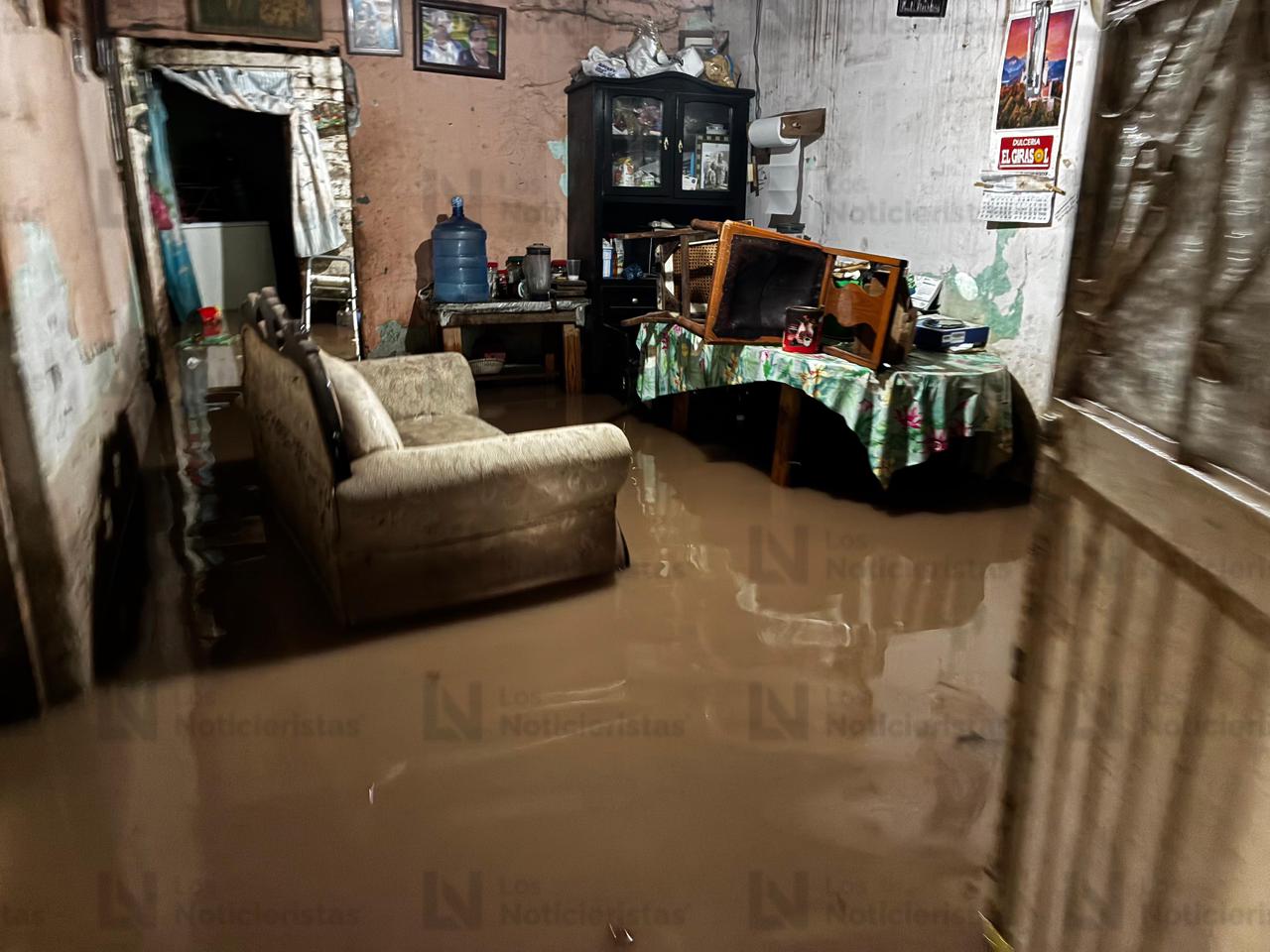Inundaciones en San Miguel Zapotitlán, Ahome