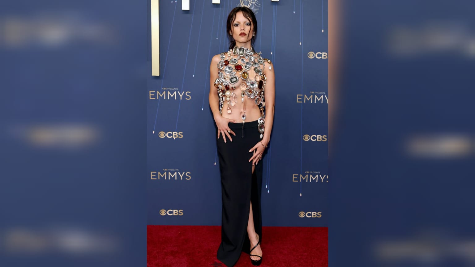 Jenna Ortega en los premios Emmy