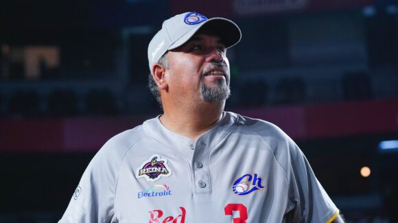 El sinaloense Jorge ‘Chino’ Corvera es el nuevo manager de El Águila Softbol