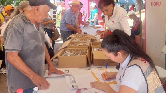 Ofrece Brigada del Bienestar múltiples servicios en Salvador Alvarado