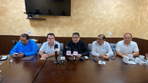 Inició la construcción de una nueva torre médica en Culiacán, contará con 52 consultorios