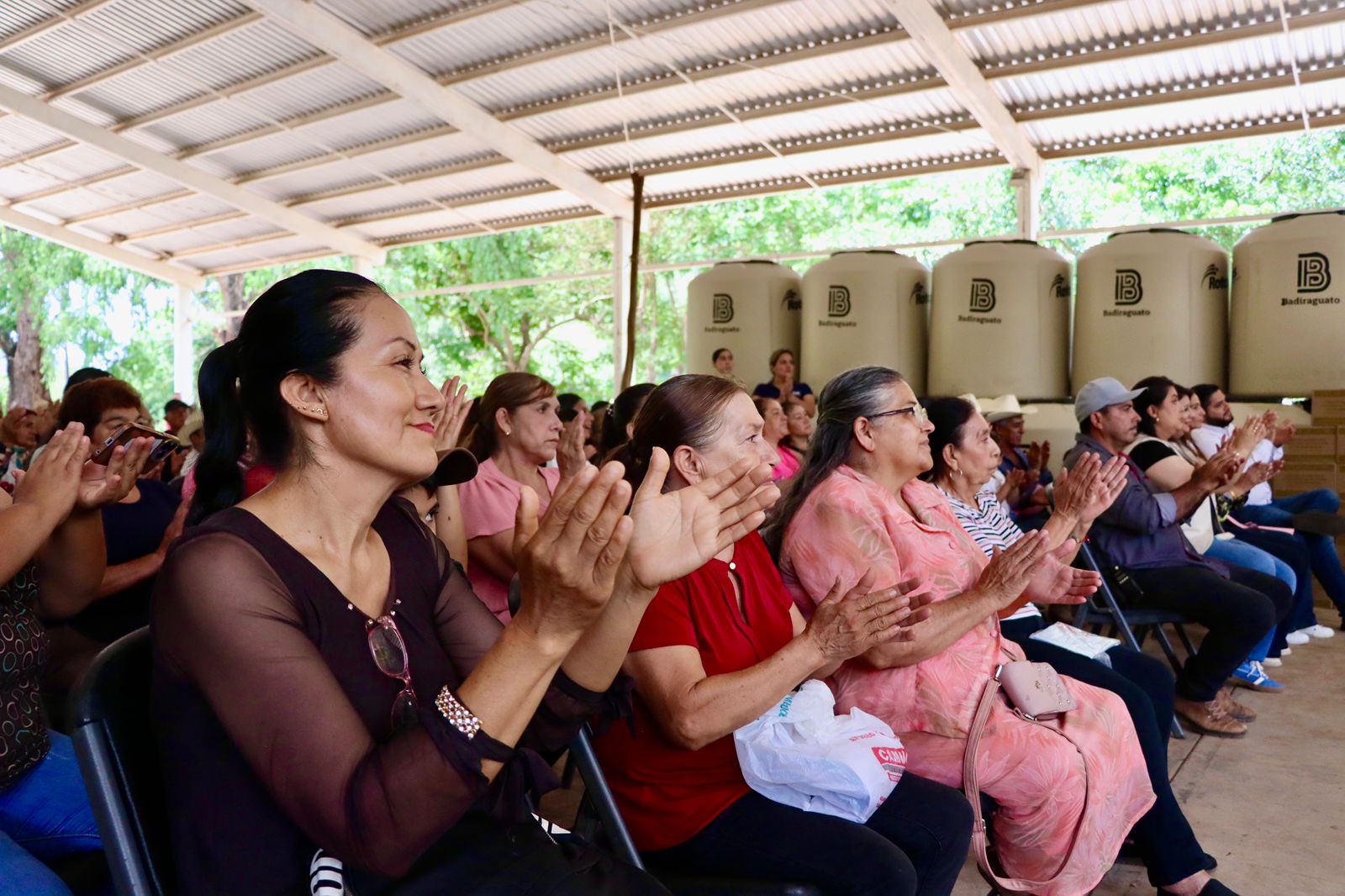 programas sociales entrega de harimasa en comunidades serranas de Badiraguato