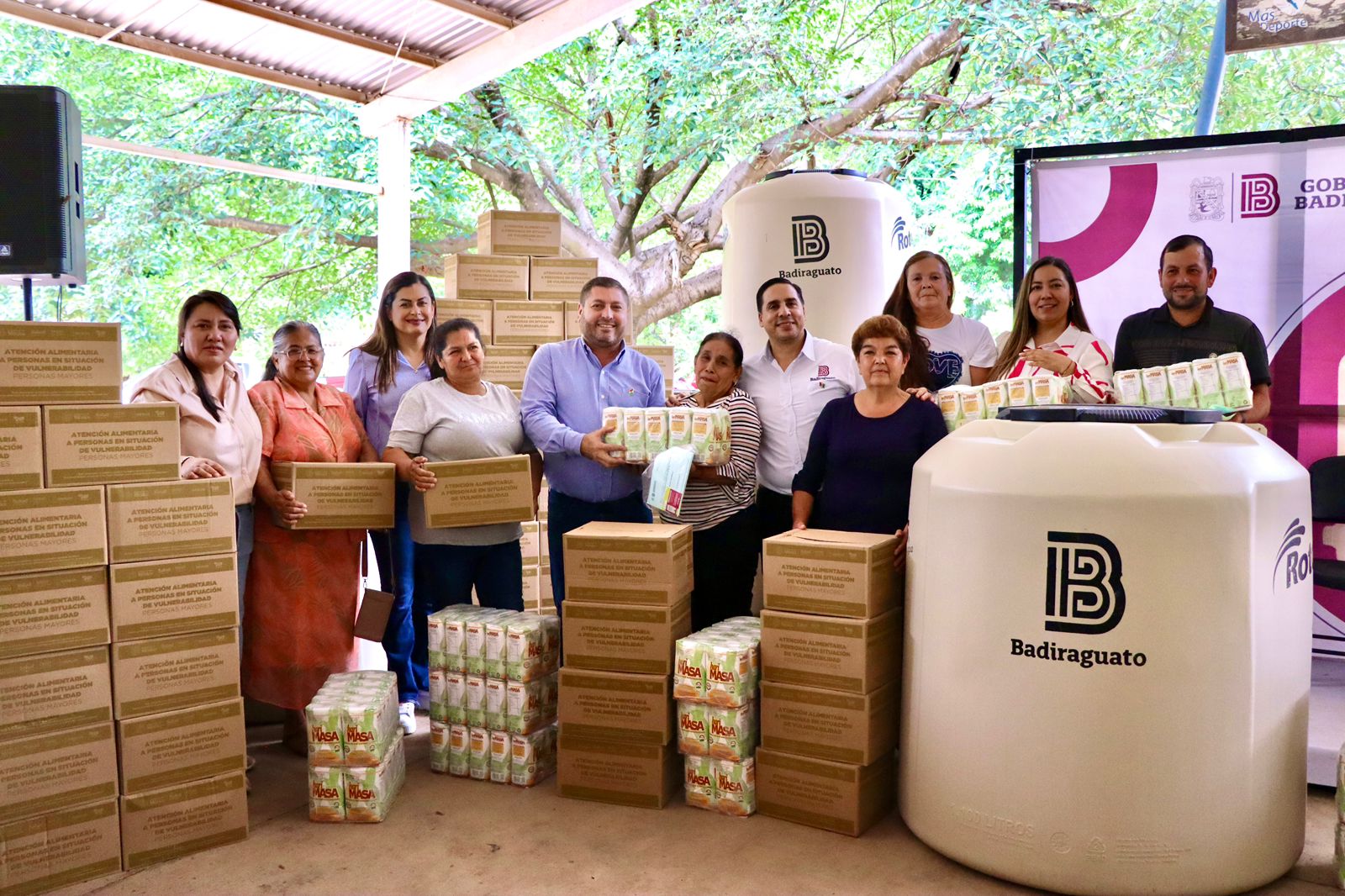 programas sociales entrega de harimasa en comunidades serranas de Badiraguato