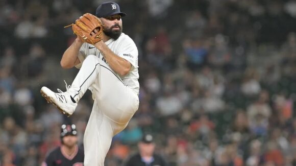 José Urquidy acepta quedarse en Triple A con los Tigres de Detroit