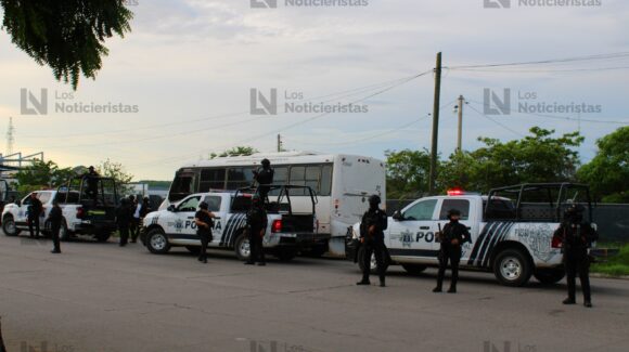 Fallece joven herido en ataque armado en camión urbano de Mazatlán