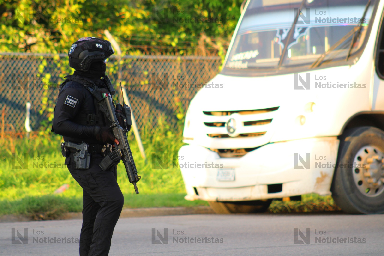 Joven queda lesionado tras ataque armado en camión urbano de Mazatlán