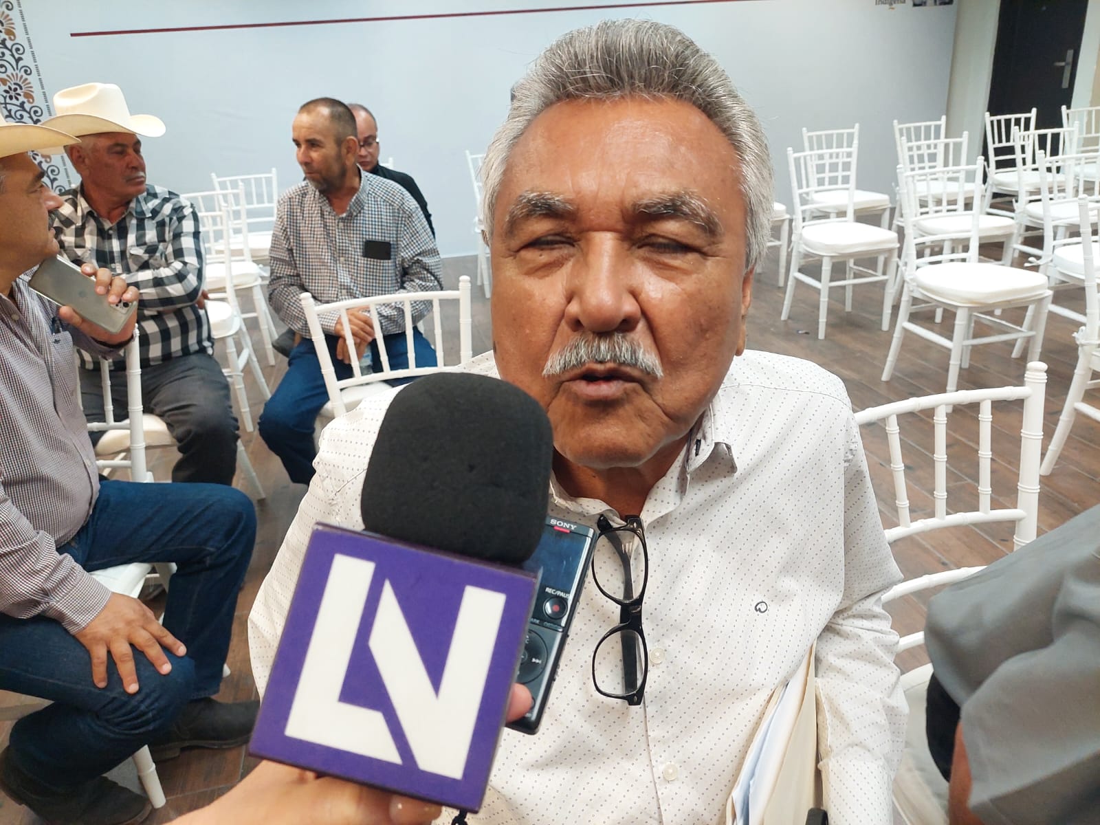 secretario general de la Atusum Juan francisco Lopez Orduño